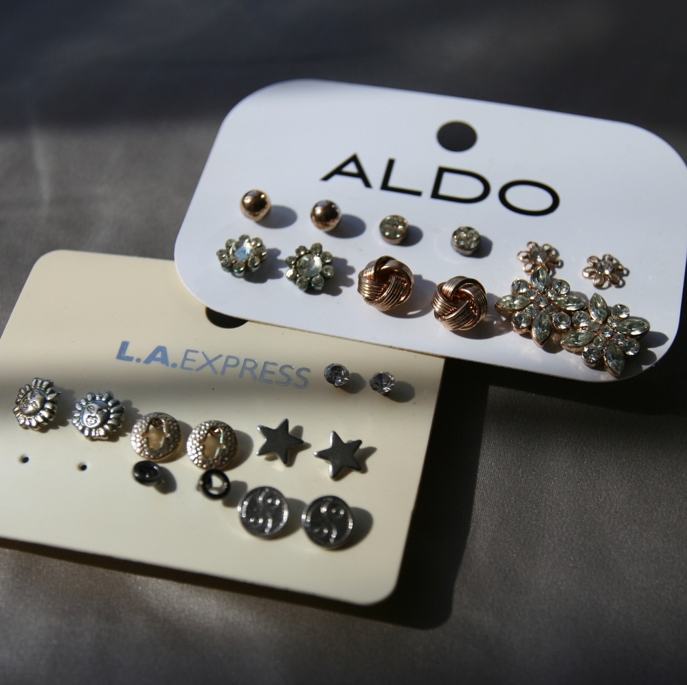12 pairs of earrings